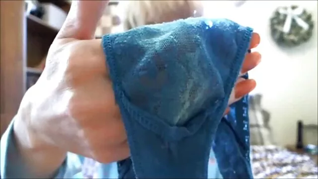 Grosse bite dans le film porno vf hd cul
