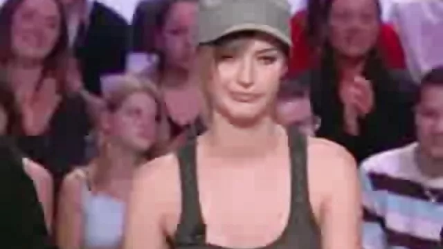 Grand-père mature a porno gratuit hd baisé une fille russe en anal
