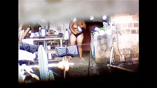 Poussin saupoudré film porno hd gratuit de sperme